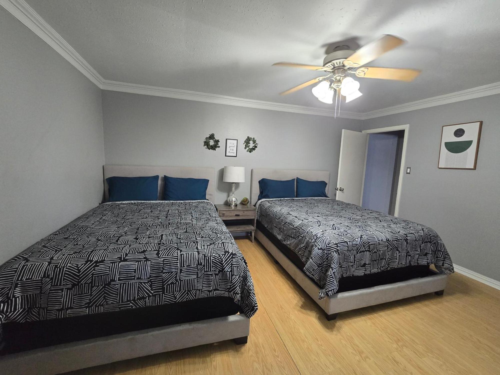 Hébergement de vacances 1976houstongem Luminous Pvtpool & Hottub Dt20mins For Lrg Families 6beds 2bath *