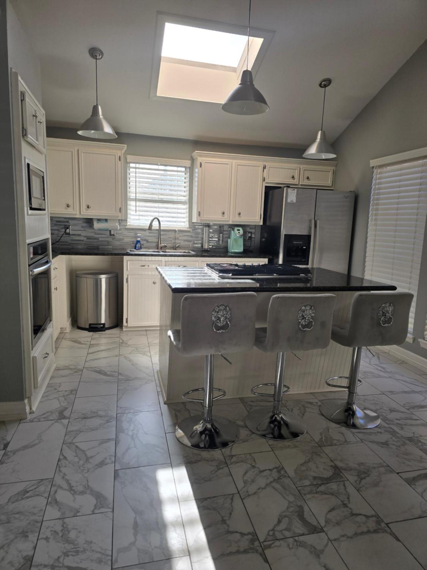 1976houstongem Luminous Pvtpool & Hottub Dt20mins For Lrg Families 6beds 2bath Hébergement de vacances Houston